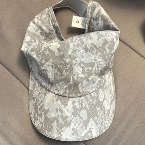 Lululemon ponytail hat
